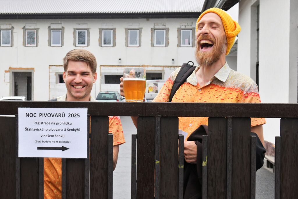 První ročník Noci pivovarů navštívily tisíce lidí. Se sládky oslavili pivovarské řemeslo